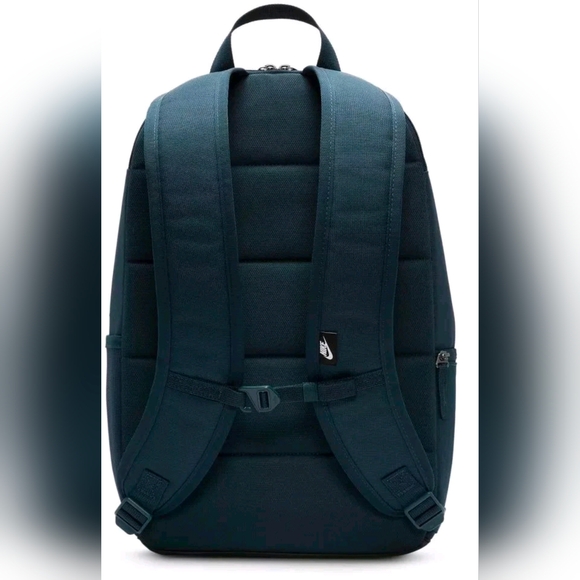 Nike Heritage Men's Backpack - Picture 3 of 9